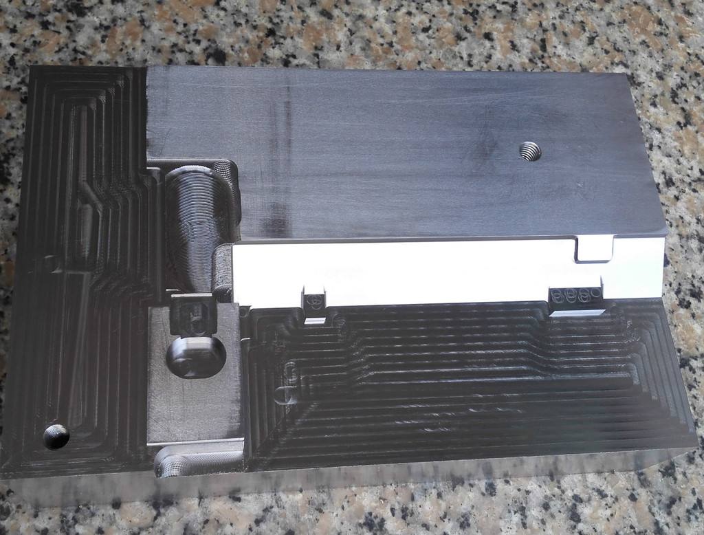 精密模具零件加工對材質(zhì)有哪些要求