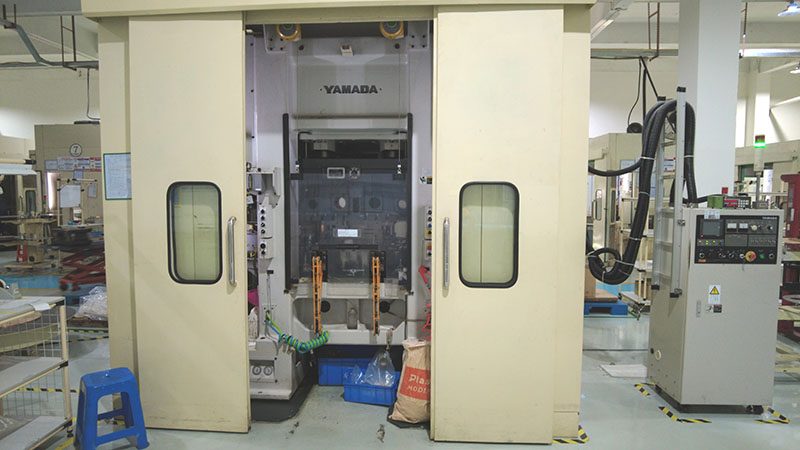 精密沖壓設(shè)備